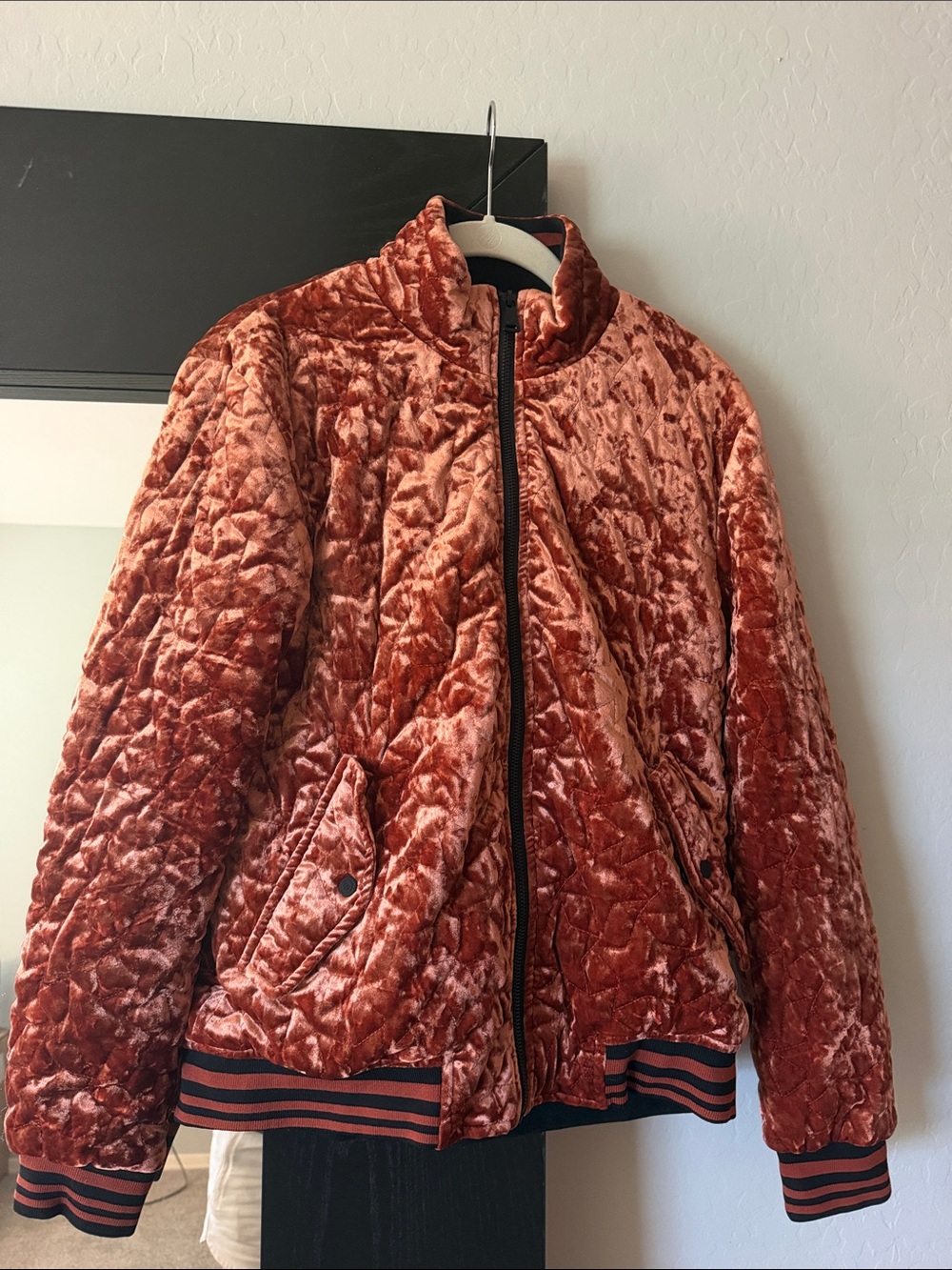 Bernardo Quilted Velvet Bomber Jacket - Rust S
